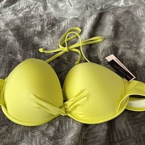 Victoria’s Secret Bikini Top